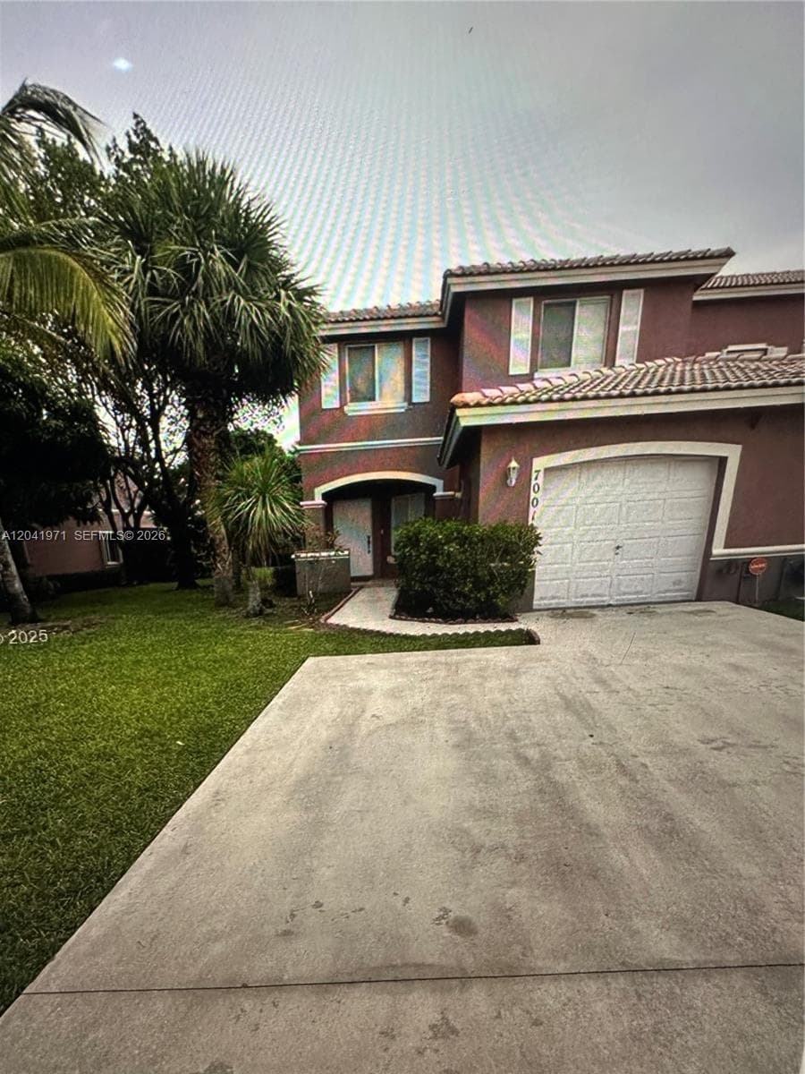 7001 SW 164th Ct #0 photo 1
