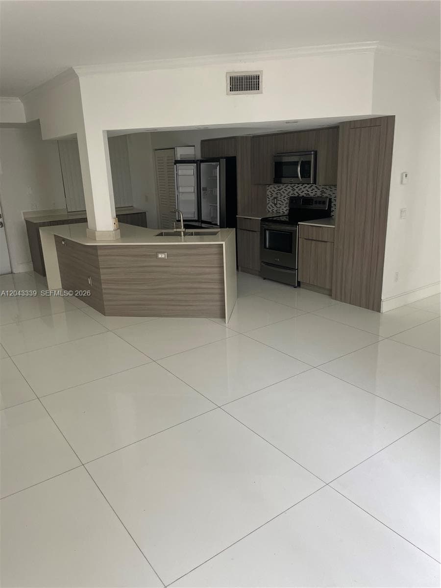 Village by the Bay · #8105 in Aventura - Photo 1