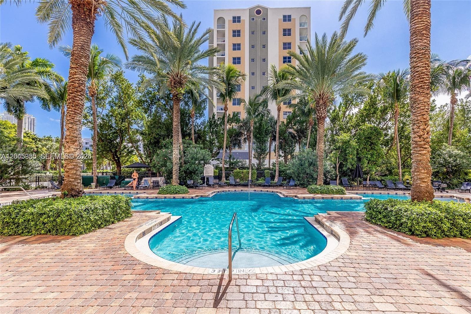 Porto Bellagio · #2222 in Sunny Isles Beach - Photo 1
