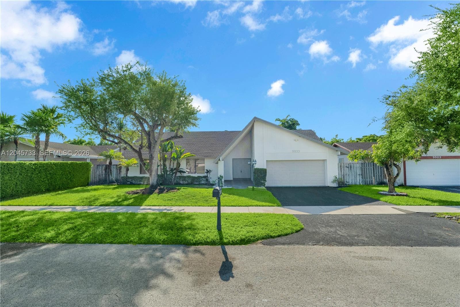 9833 SW 133rd Pl photo 1