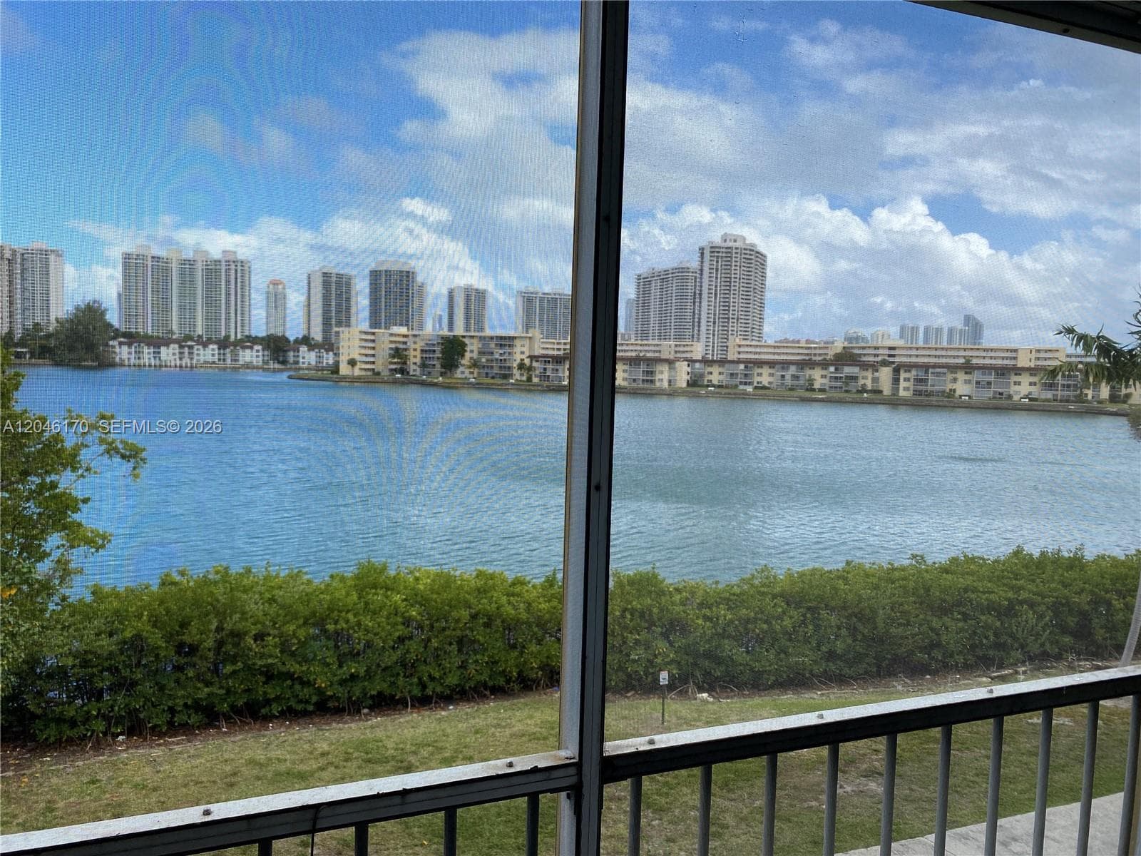 POINT EAST SEC II CONDO · #F301 in Aventura - Photo 1