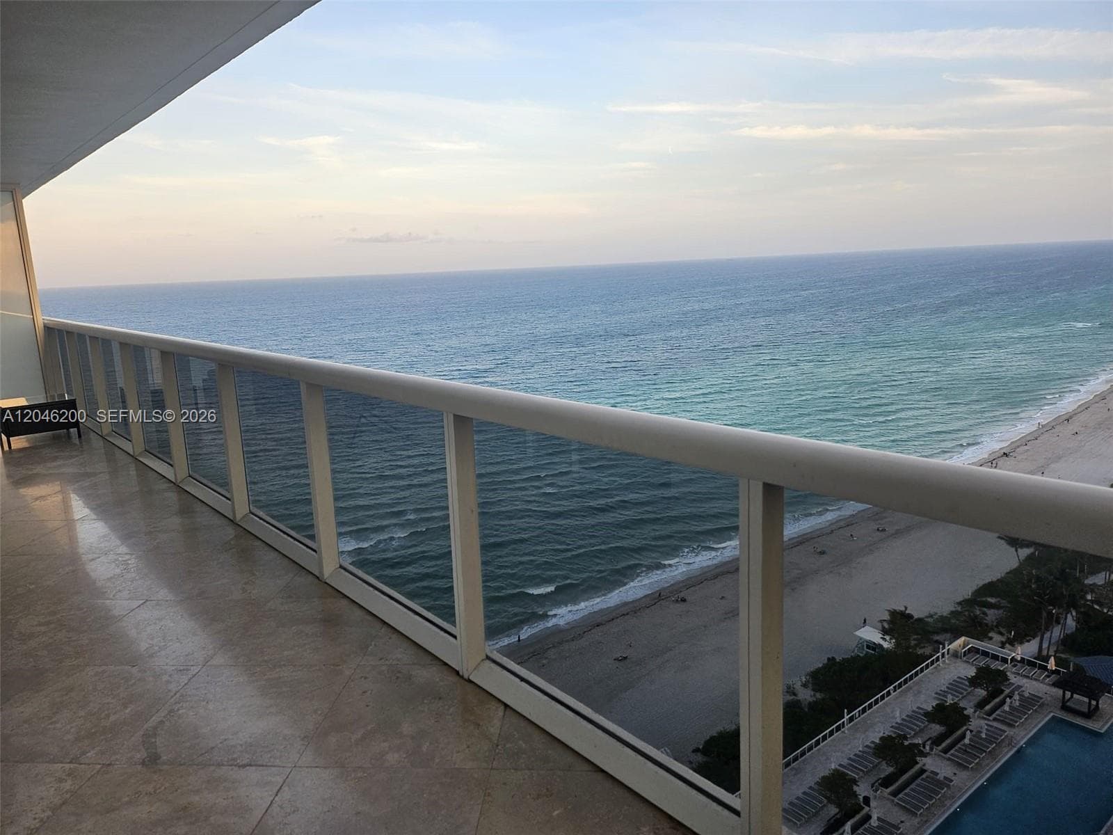 BEACH CLUB TWO CONDO · #2403 in Hallandale Beach - Photo 1