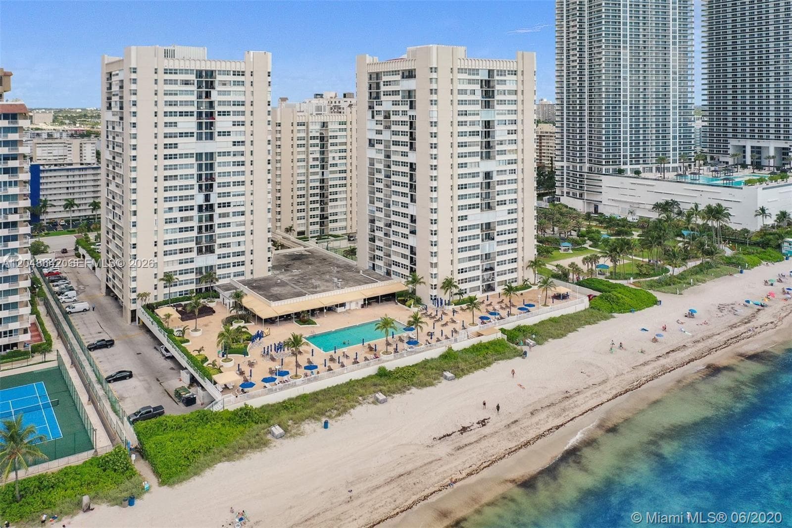 LA MER ESTATES SOUTH COND · #1607 in Hallandale Beach - Photo 1