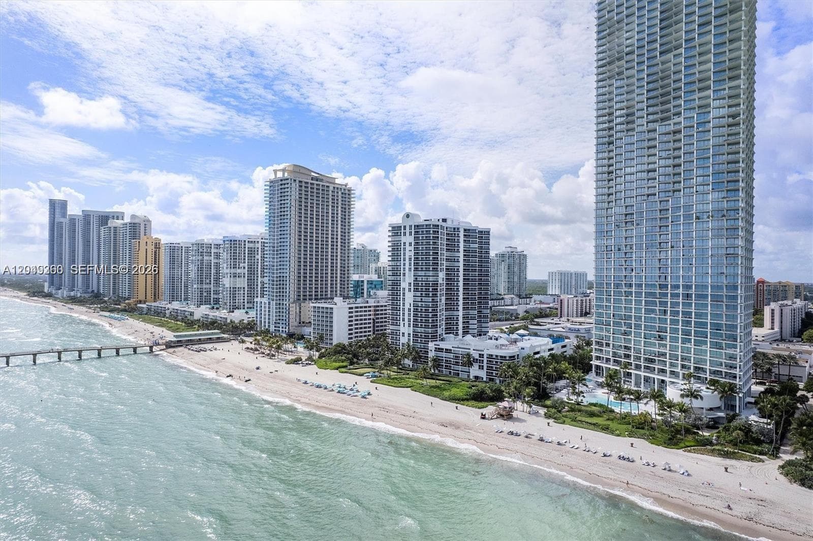 CARIBBEAN BREEZE CONDO · #158 in Sunny Isles Beach - Photo 1