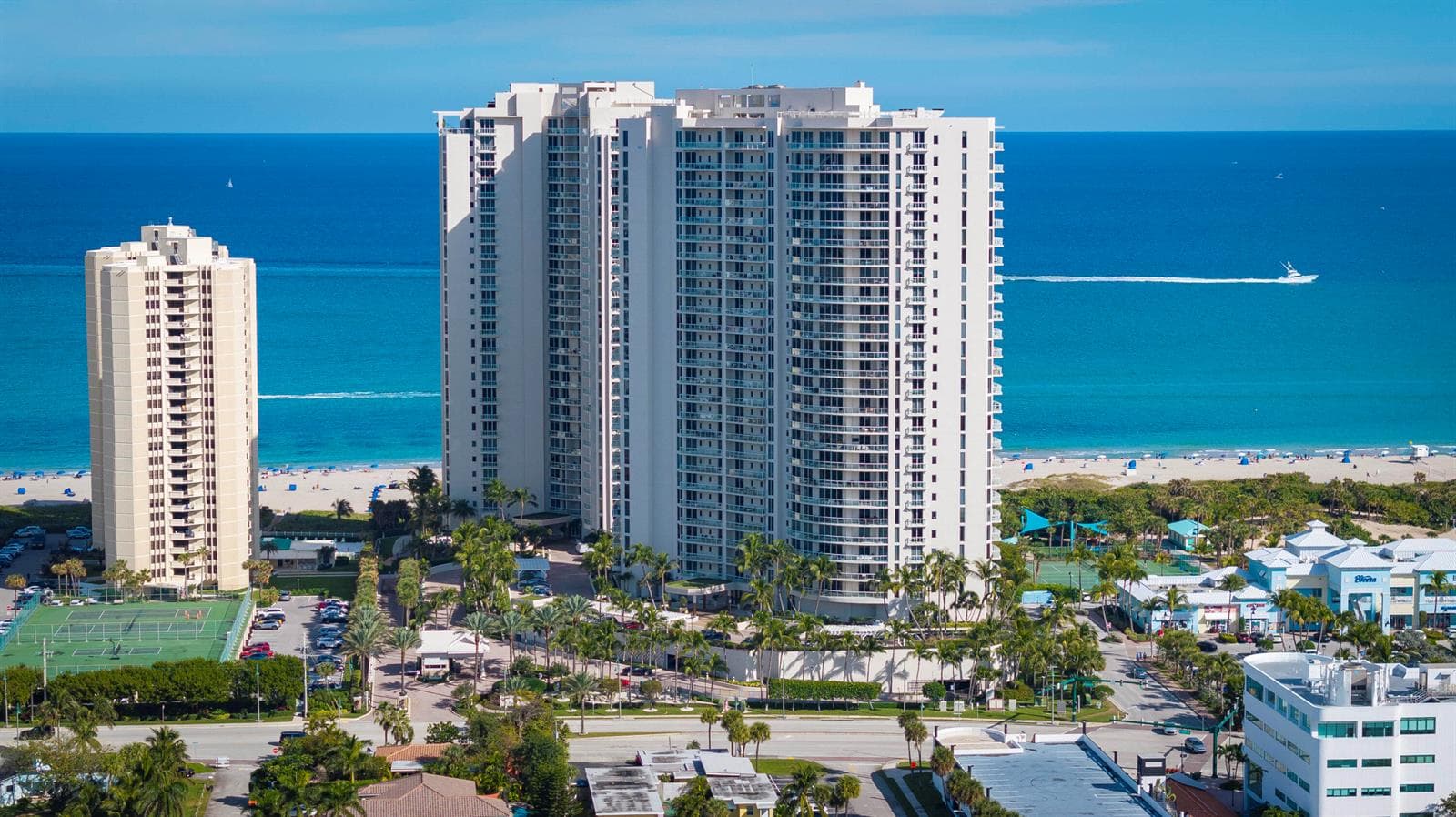 2700 N Ocean Drive #1006b
