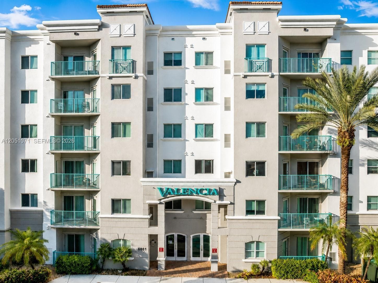 Valencia Condo · #502 in South Miami - Photo 1