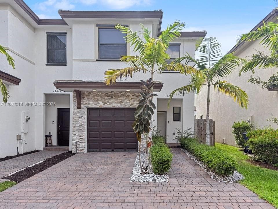 25545 SW 109th Ave photo 1