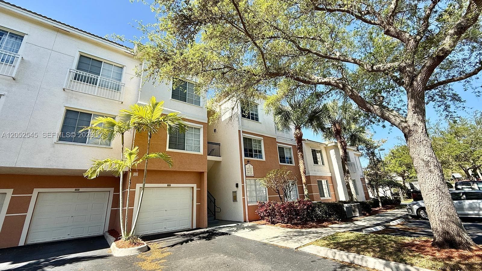 FIORE AT THE GARDENS COND · #1206 in Palm Beach Gardens - Photo 1