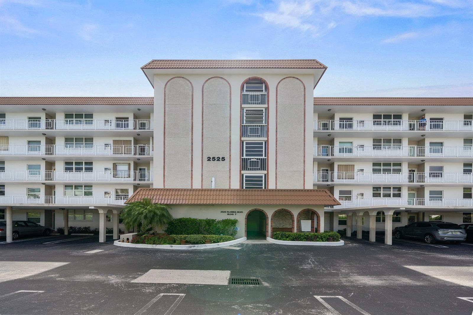 2525 Florida Boulevard #130