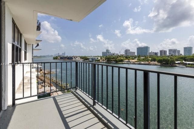 THE BELMONT CONDO · #504 in Bay Harbor Islands - Photo 1