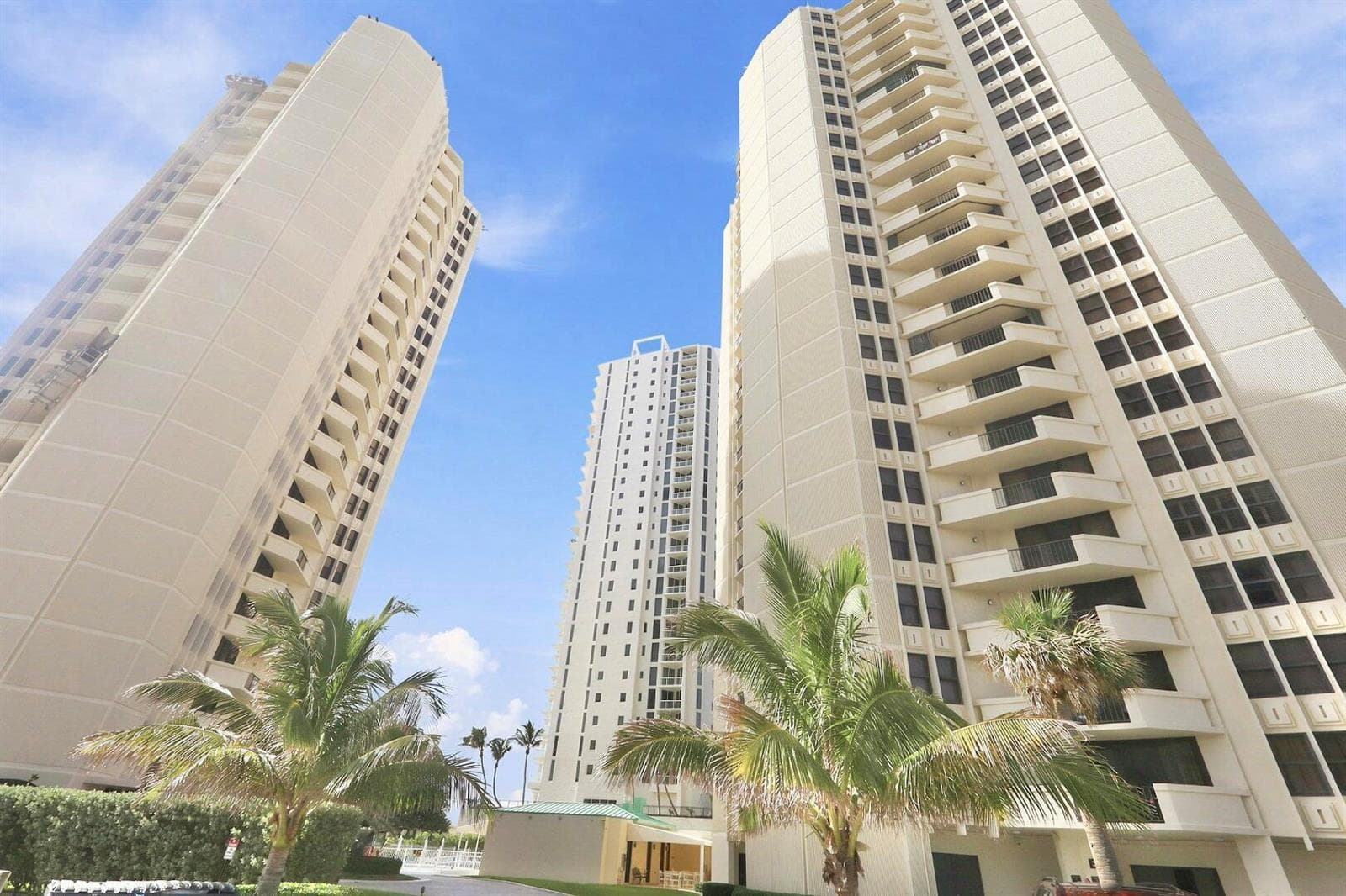 2800 N Ocean #A-4A