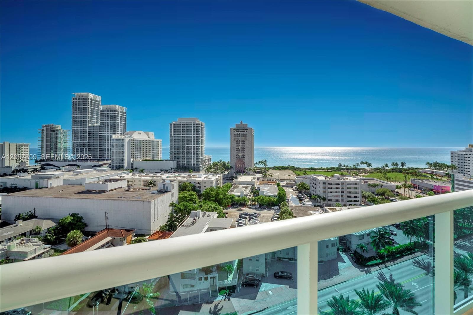 Aquasol · #15T in Miami Beach - Photo 1