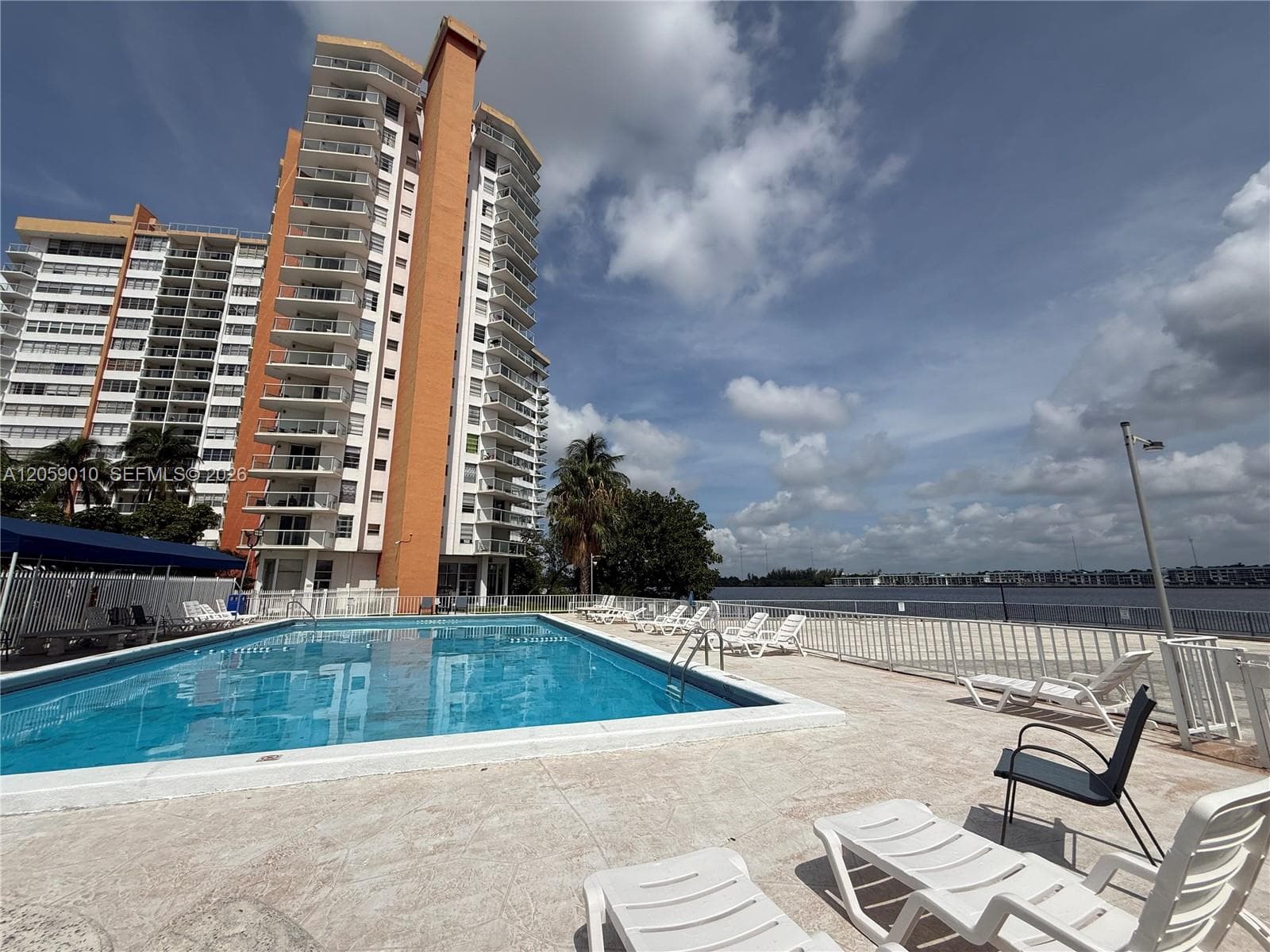 BUCKLEY TOWERS · #1215E in Miami - Photo 1