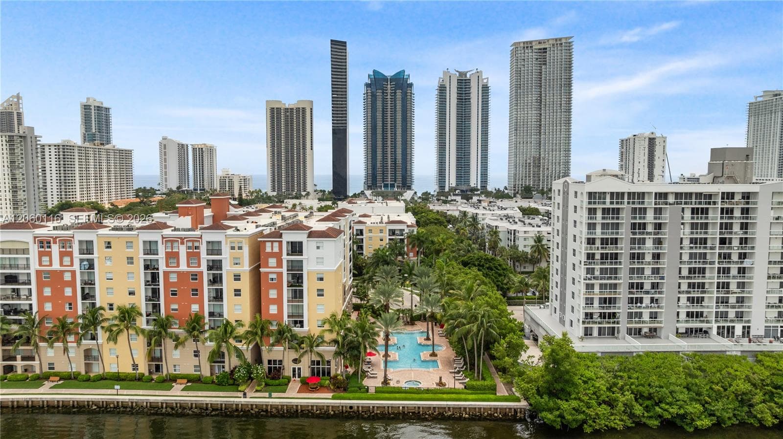 Porto Bellagio · #2320 in Sunny Isles Beach - Photo 1