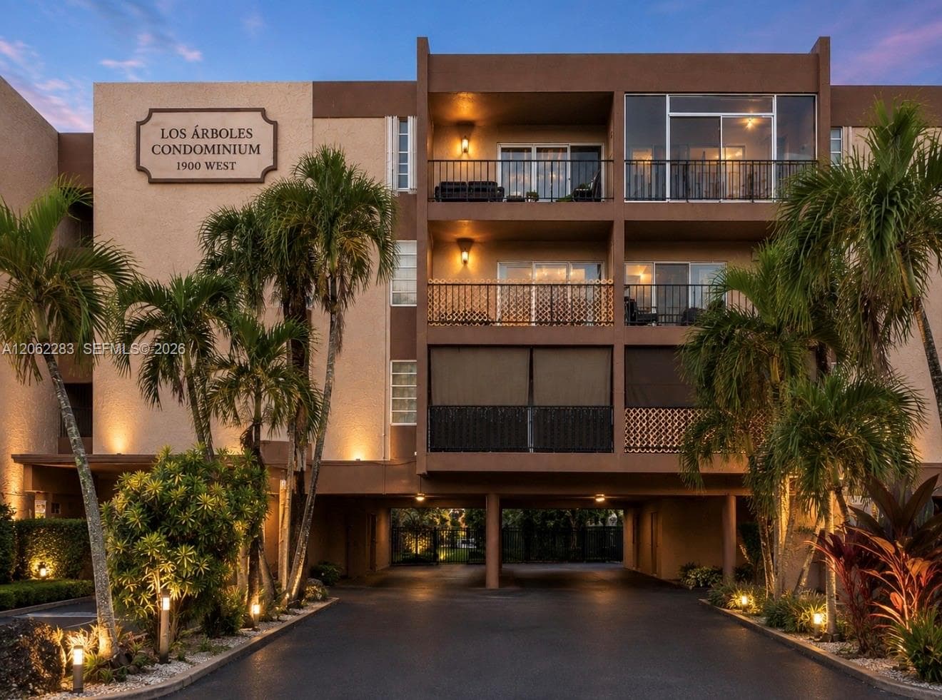 Los Arboles Condo · #B203 in Hialeah - Photo 1