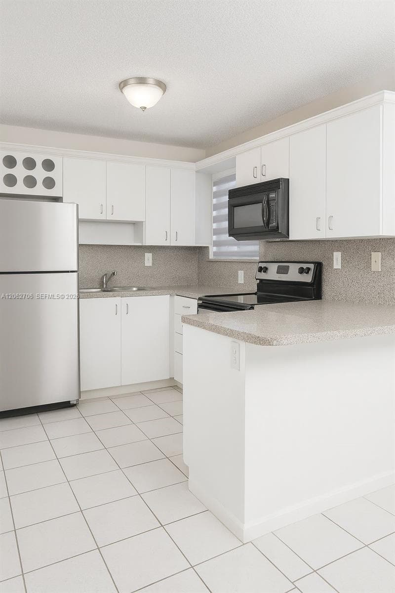 GRACE VILLAS II CONDO · #2 in Miami - Photo 1