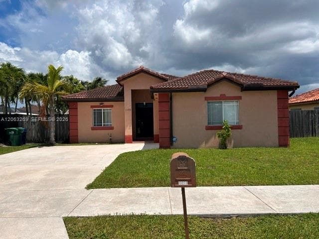 13273 SW 252nd Ln photo 1