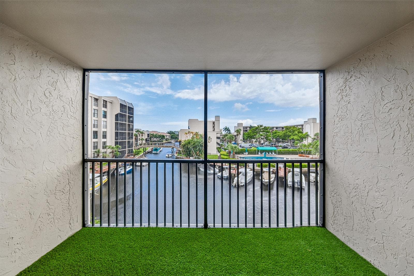 4 Royal Palm Way #3020