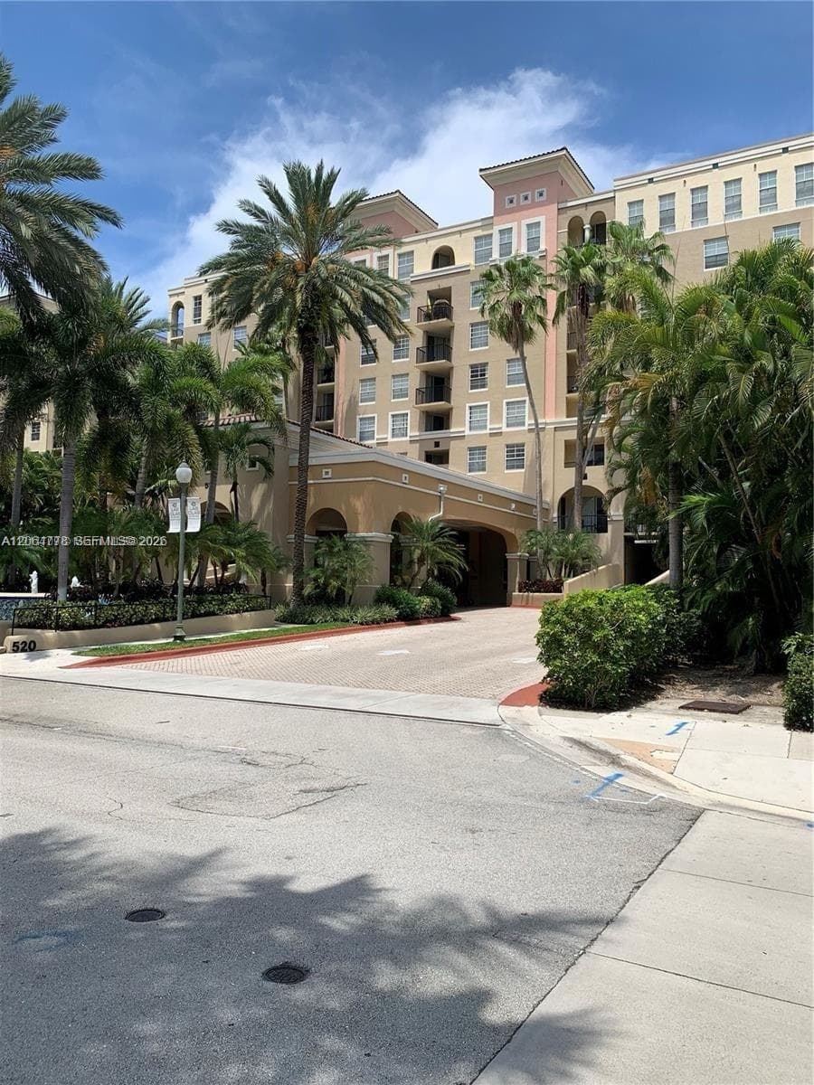 LAS OLAS BY THE RIVER CON · #2409 in Fort Lauderdale - Photo 1