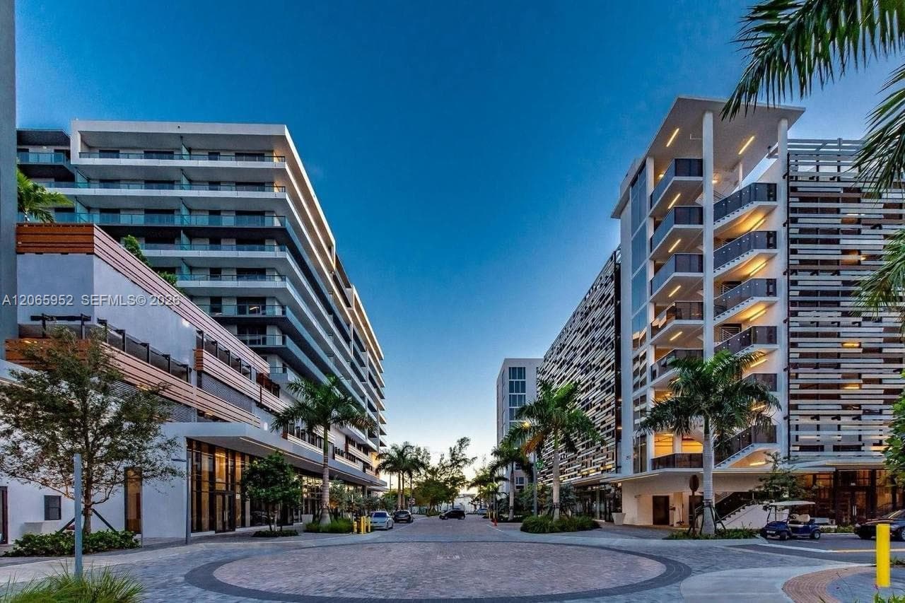 AVENTURA PARKSQUARE · #801 in Aventura - Photo 1