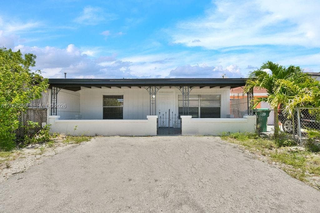 KINGS GARDENS SEC THREE · #1 in Miami Gardens - Photo 1
