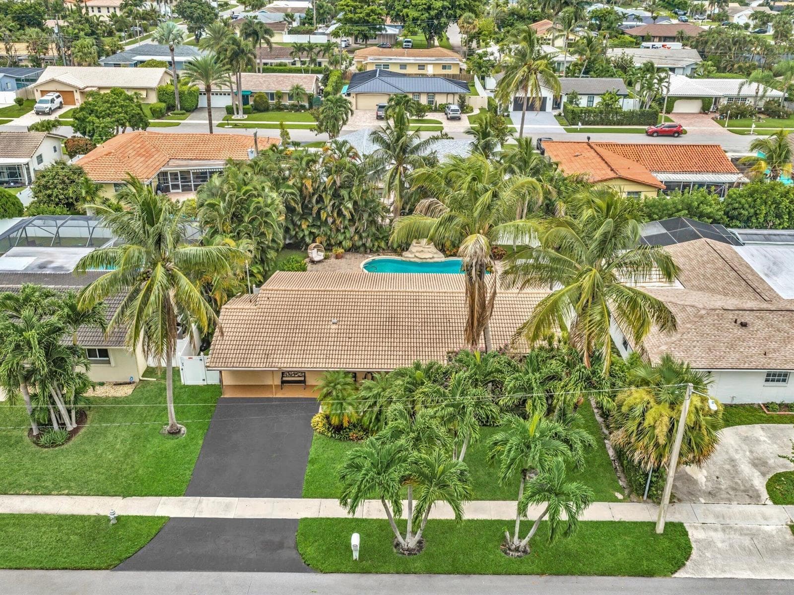 11 Forest Hills Lane