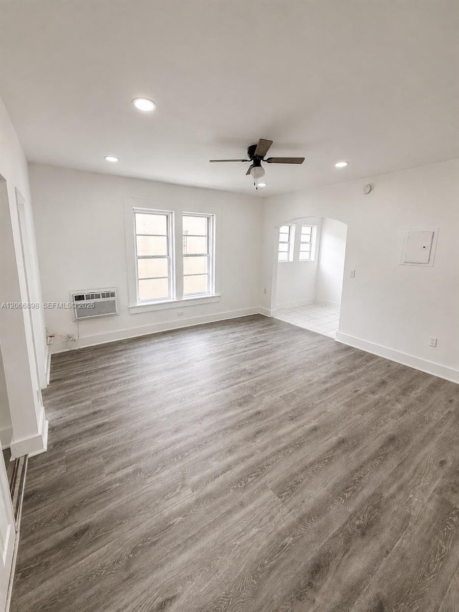 PARK FRONT CONDO · #204 in Miami Beach - Photo 1