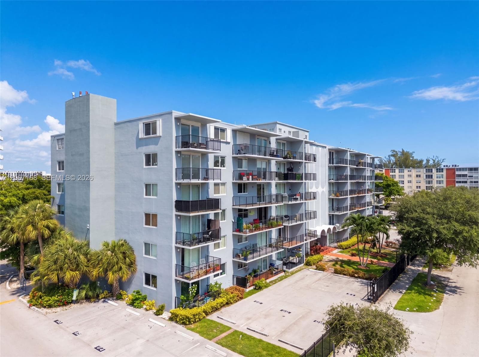 THREE HORIZONS EAST CONDO · #306 in North Miami - Photo 1