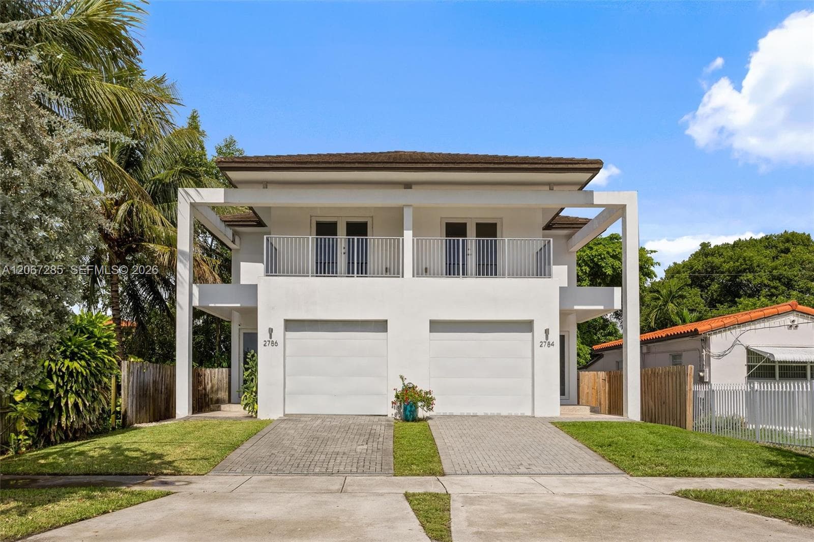 2784 SW 34th Ave photo 1