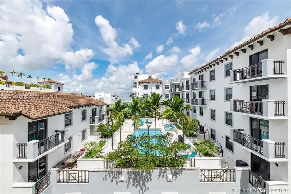 COLONNADE AT DADELAND SE · #521 in Miami - Photo 1