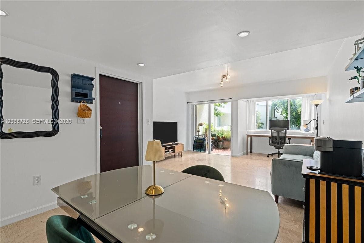 LA ARBOLEDA CONDO · #24 in Miami - Photo 1