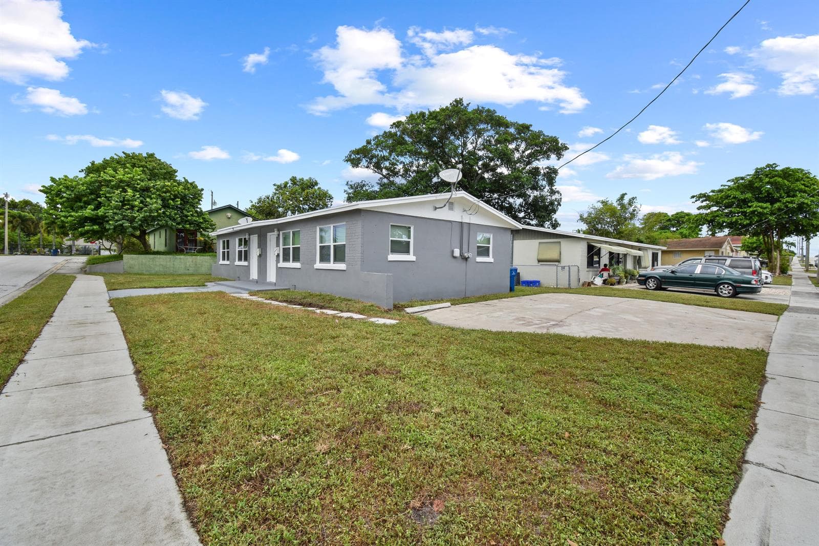 968 W 9th Street ##A1