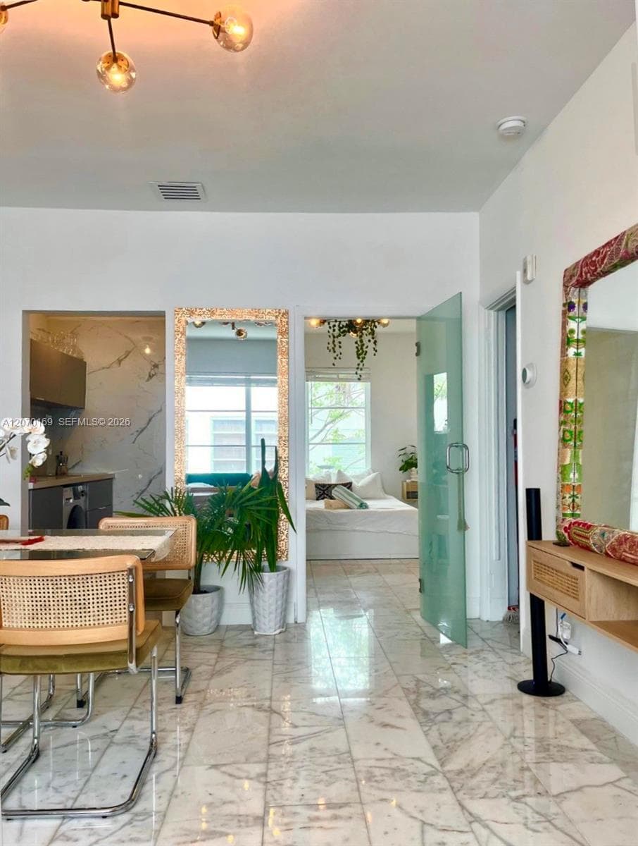 FIRST ART NOUVEAU CONDO · #10 in Miami Beach - Photo 1