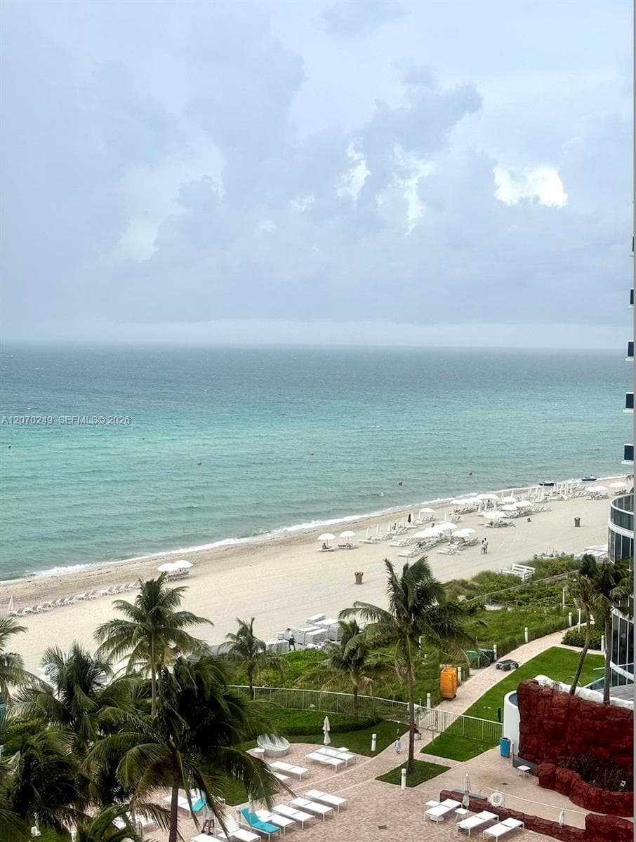 Trump Royale · #908 in Sunny Isles Beach - Photo 1