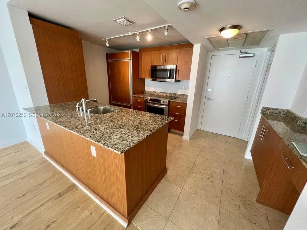 Harbour House · #415 in Bal Harbour - Photo 1
