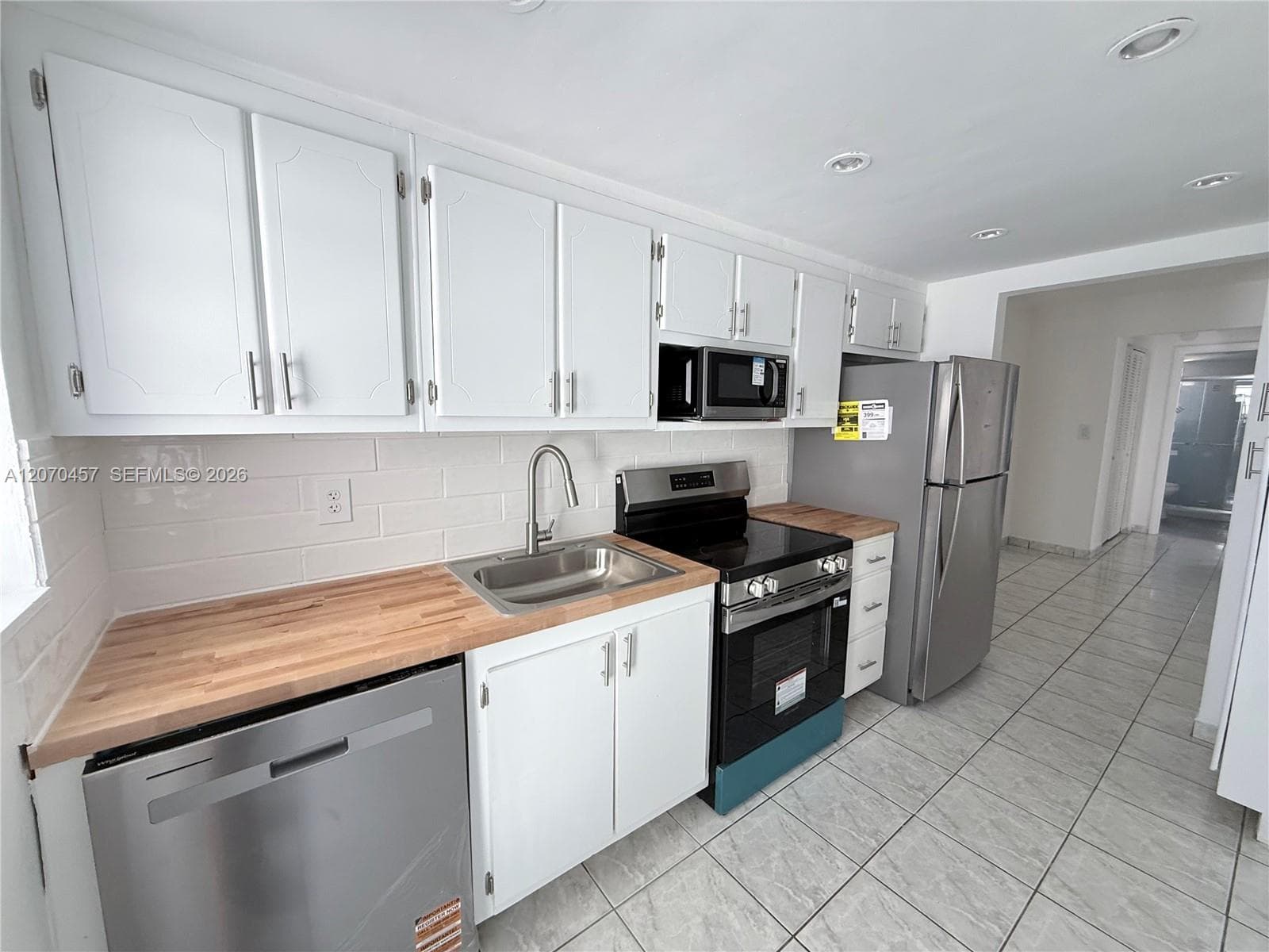 GOLDEN HOUSE CONDO · #707 in Miami Beach - Photo 1