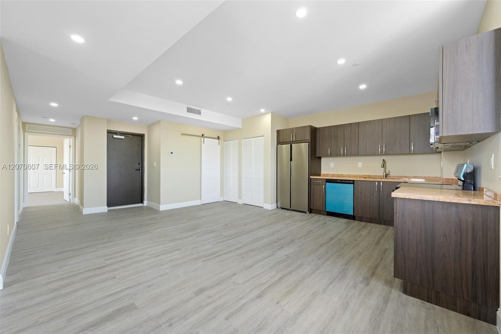 AIRPORT VISTA · #302 in Hallandale Beach - Photo 1