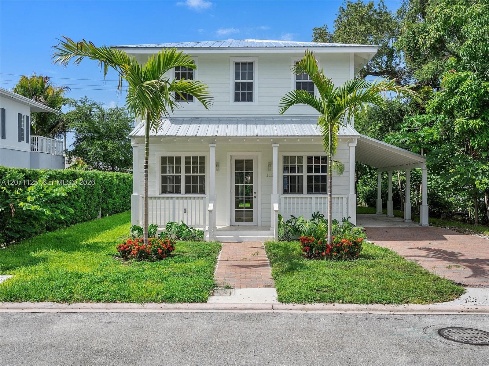 112 Florida Ave photo 1