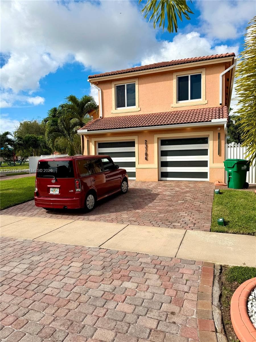 23706 SW 108th Pl #0 photo 1