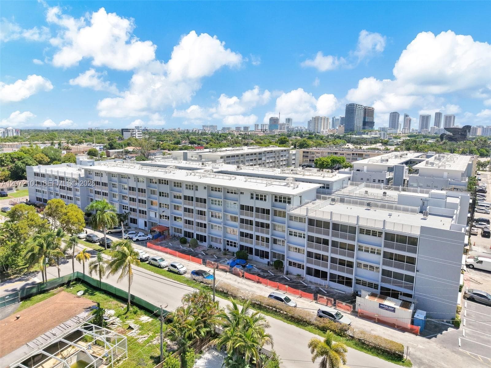 FIRST GULFSTREAM GARDEN · #206B in Hallandale Beach - Photo 1