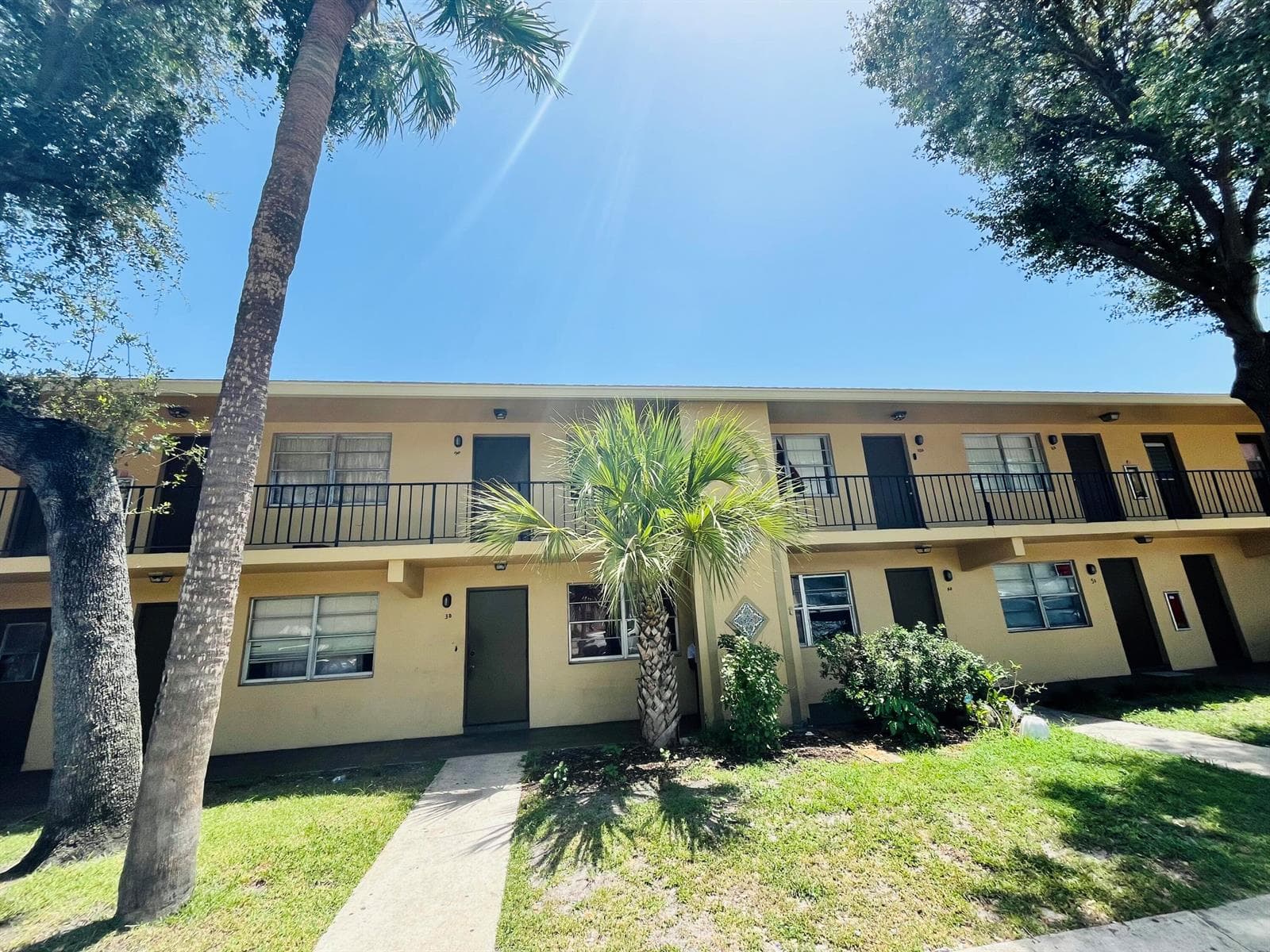 635 Sw 20th Court N #9B