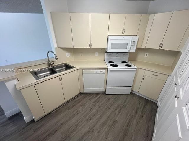 MEDITERRANEAN VILLAS COND · #109 in Hialeah - Photo 1