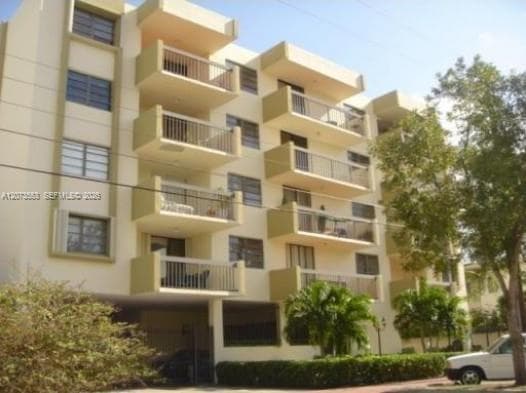NAUTICO BAY CLUB CONDO · #410 in Miami Beach - Photo 1