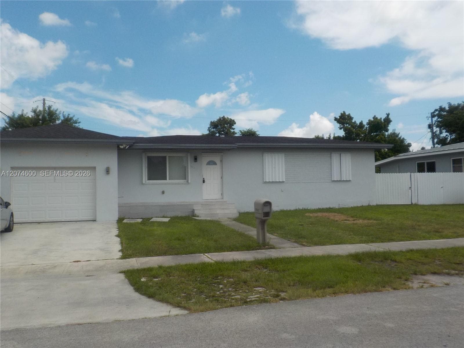11615 SW 140th Ter photo 1