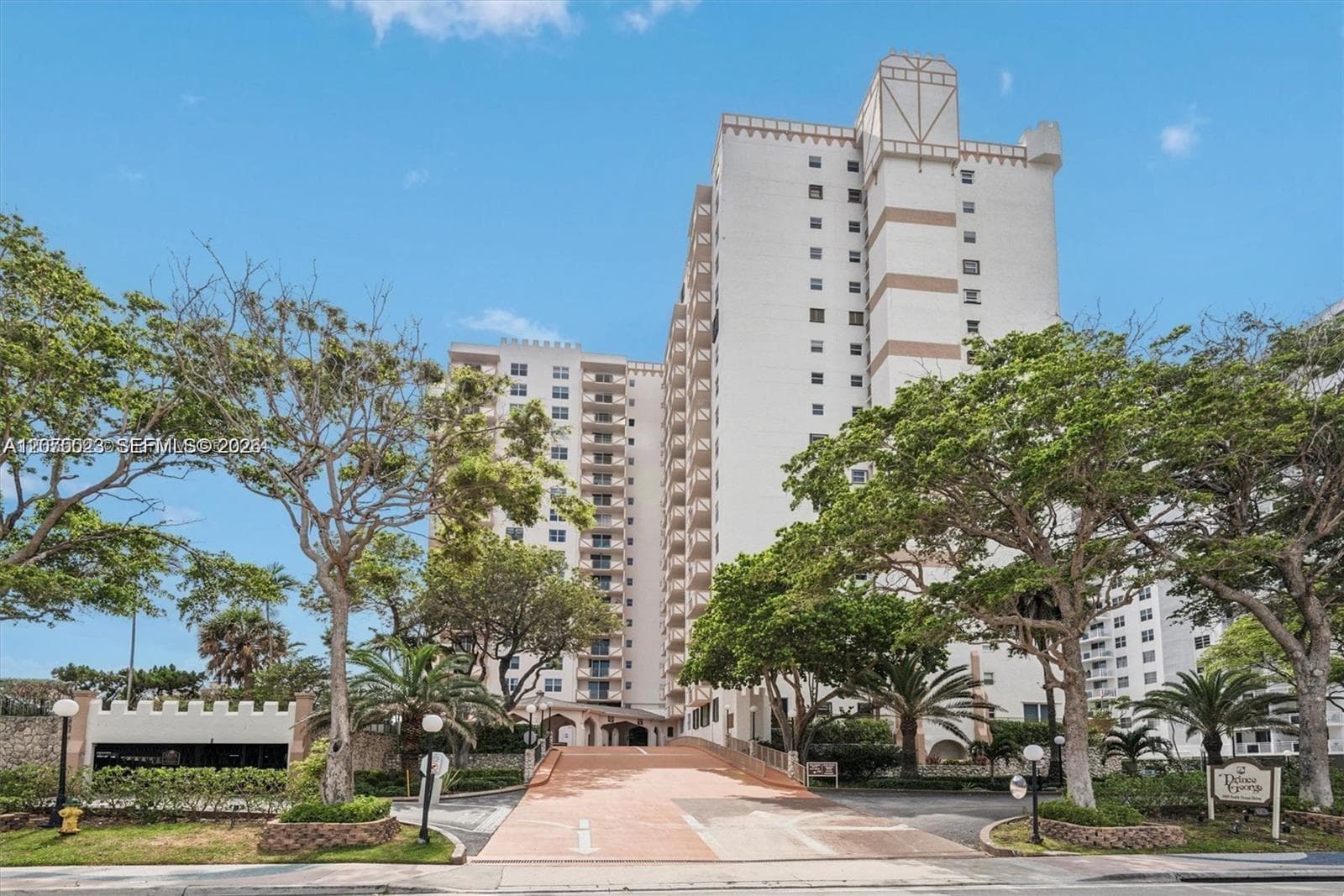 Prince George Arms Condo · #2D in Hallandale Beach - Photo 1