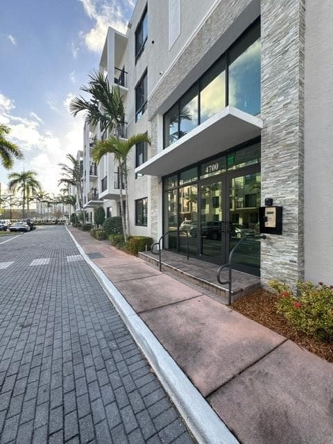 URBANA AT THE RESIDENCE · #31 in Doral - Photo 1