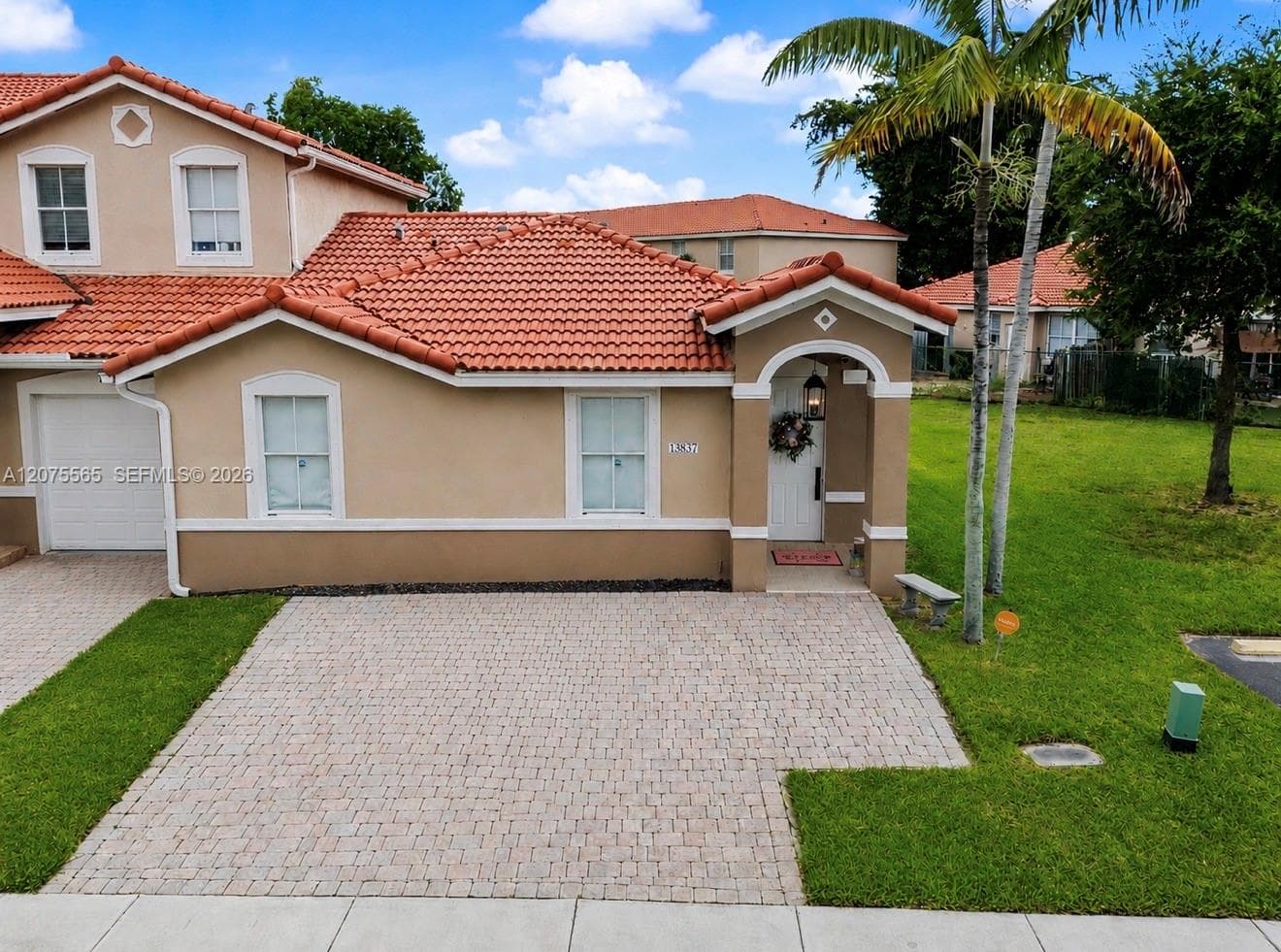 13837 SW 273rd Ter photo 1