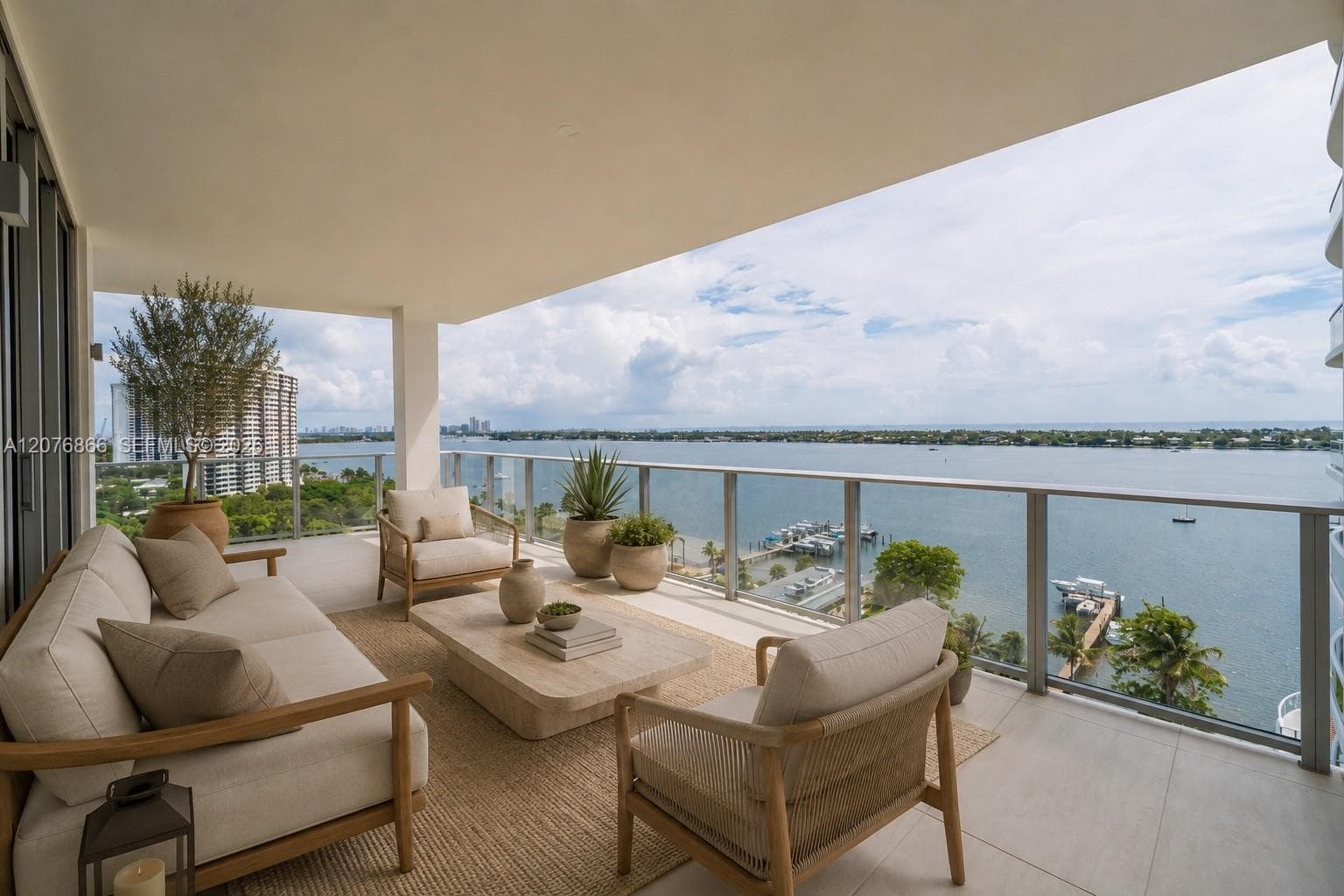 Alba Palm Beach - Unit 1104