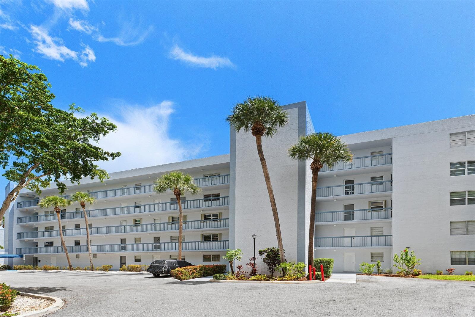 6400 Nw 2ND Avenue #321