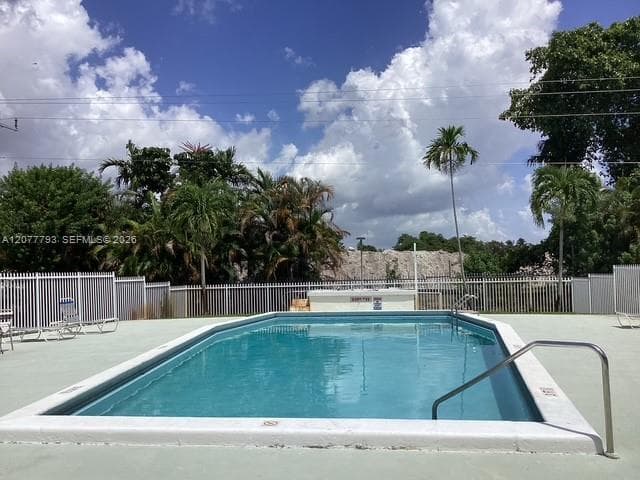 ROLLING GREEN CONDO C · #C212 in Miami - Photo 1